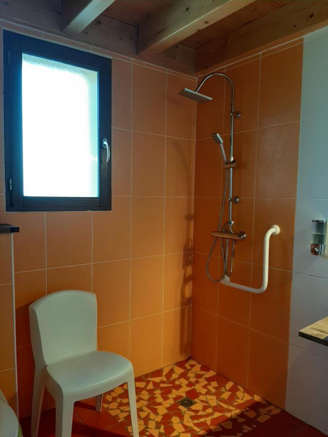 Le Grand Noyer Bed & Breakfast Ambronay Eksteriør bilde