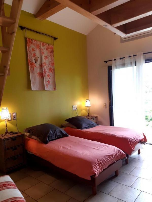 Le Grand Noyer Bed & Breakfast Ambronay Eksteriør bilde