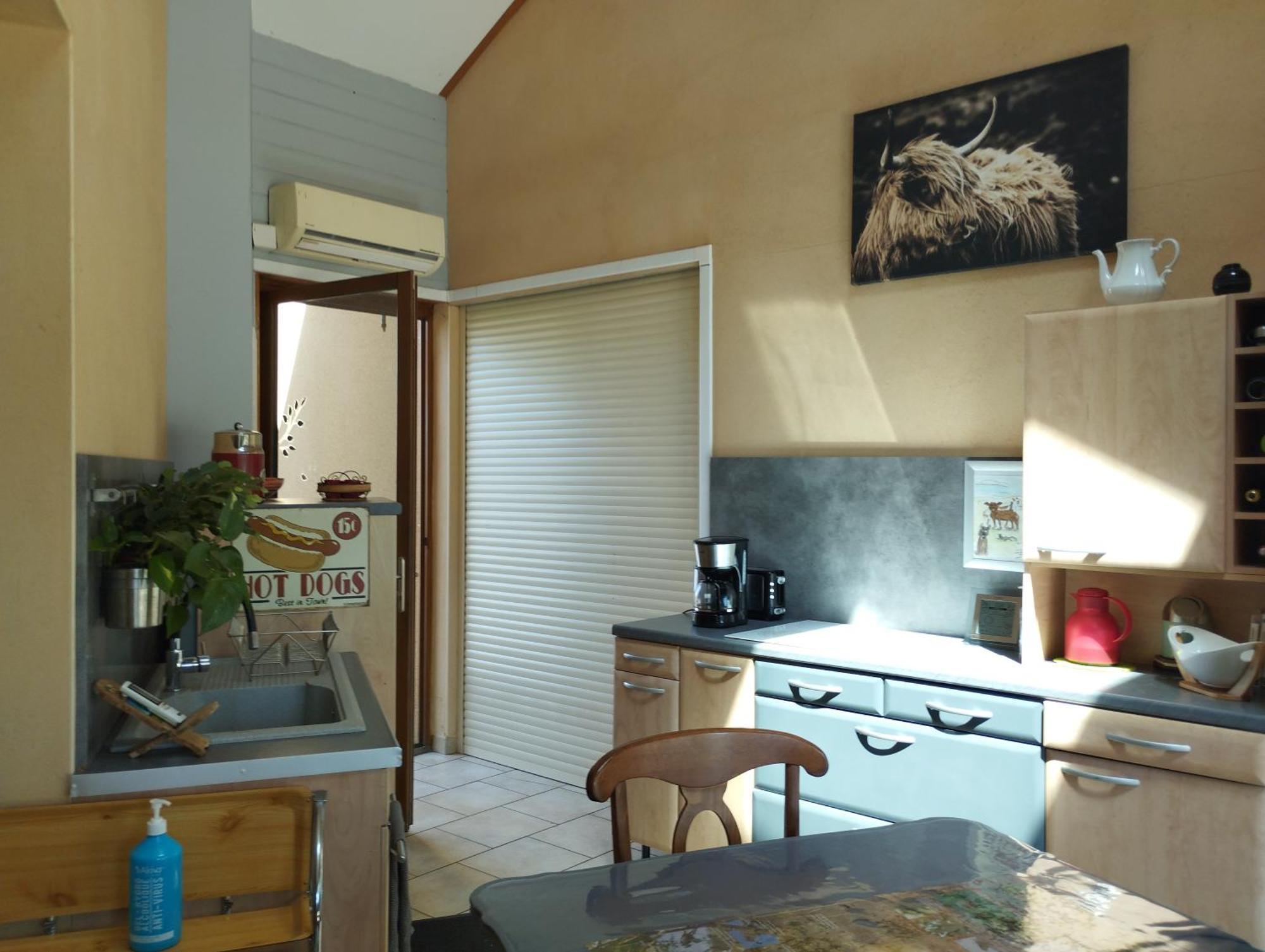 Le Grand Noyer Bed & Breakfast Ambronay Eksteriør bilde